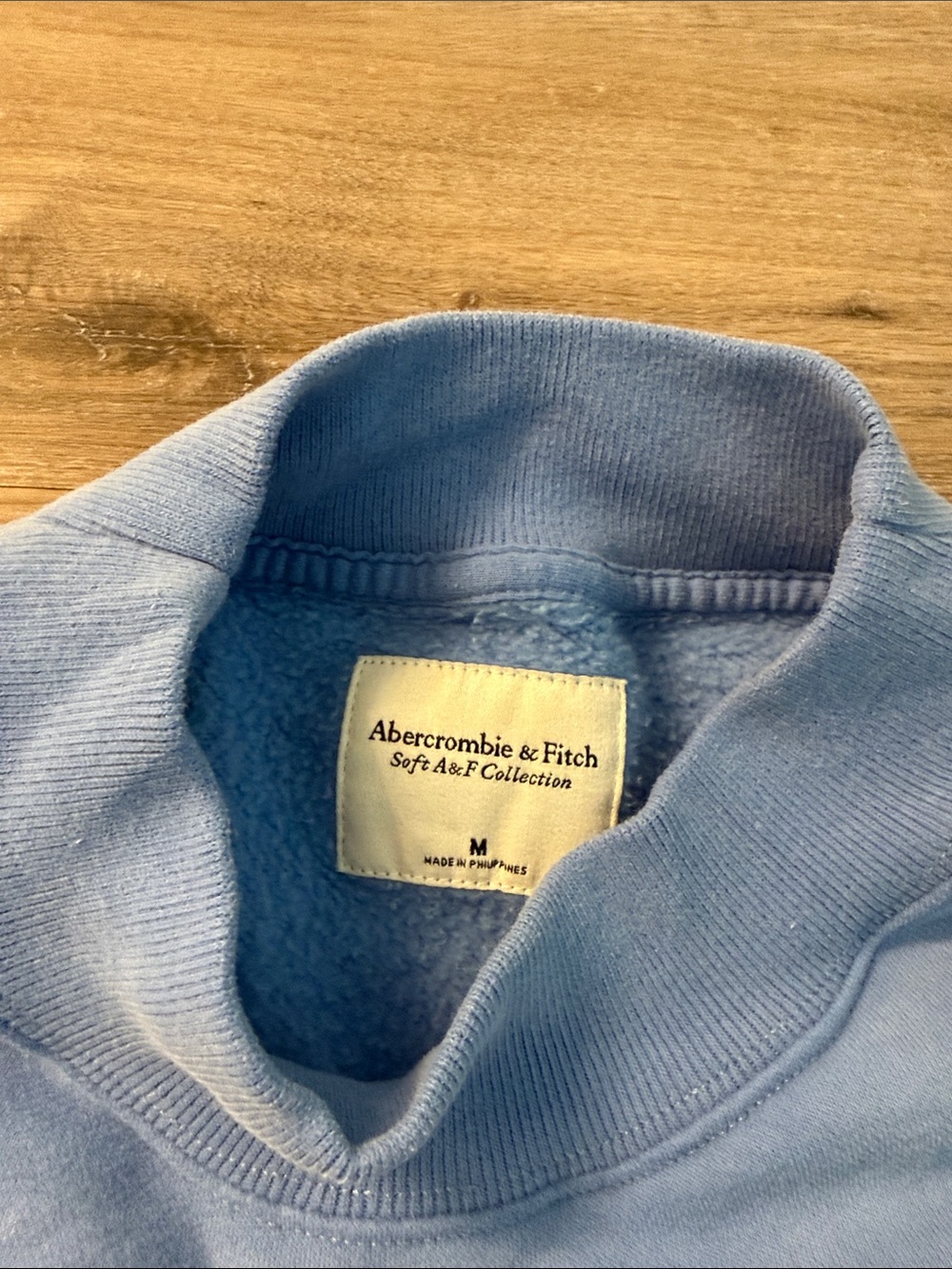 Abercrombie mock neck - Picture 5 of 6